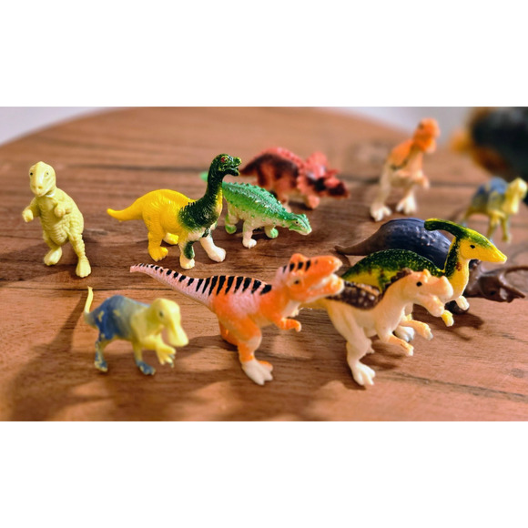 Vintage lot of dinosaurs plastic with Boley TM04 collectible Triceratops - Picture 7 of 16